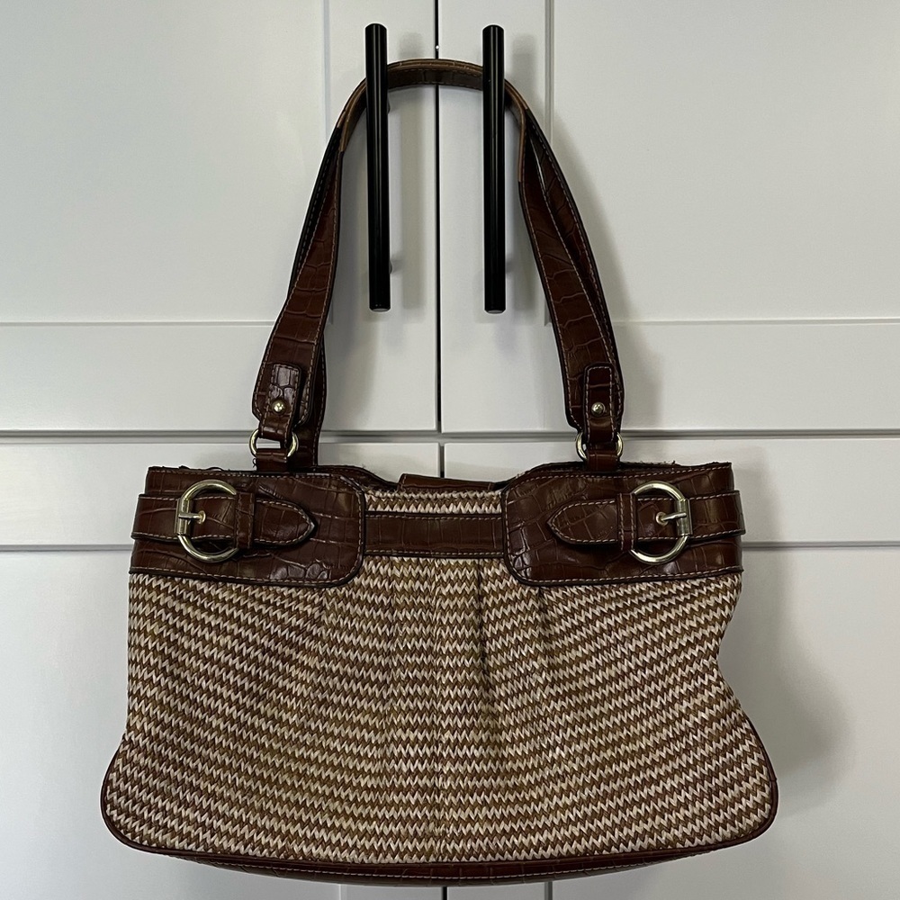 Nine & Company Brown/Tan Woven Material with faux Leather.